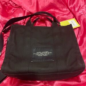 Mark Jacob tote bag I love this bag good price you would love it too